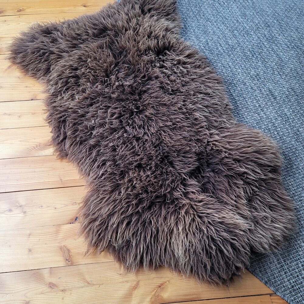 XXL Thick Lofty Natural Brown Sheepskin Rug - Large Genuine Sheep Pelt 52" x 31" - Picture 4 of 9